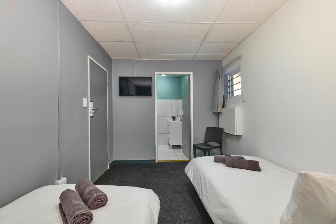جوهانسبورغ Inn & Out Sandton المظهر الخارجي الصورة